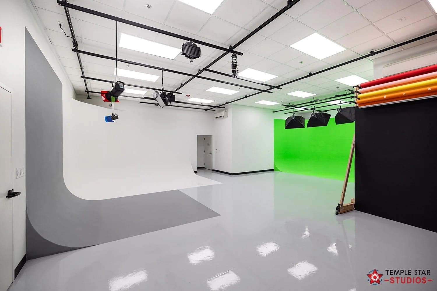 Wide view of the Temple Star photo studio